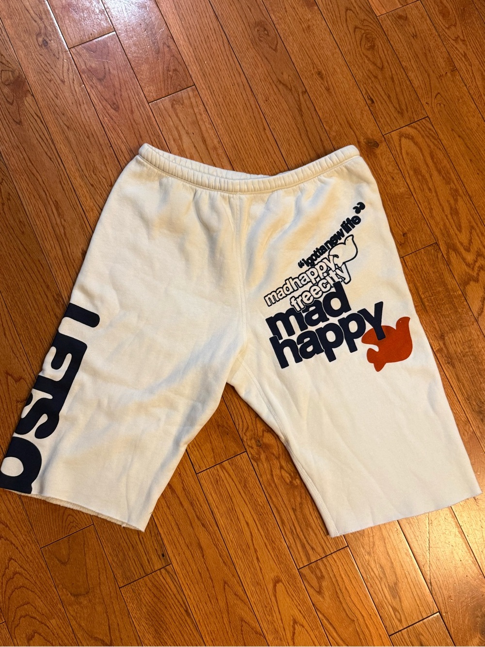 RARE FREECITY x Madhappy collaboration sweatshorts - Picture 2 of 6